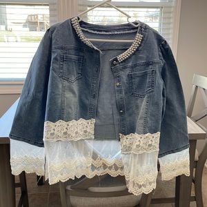 Jean jacket with pearl and lace detail